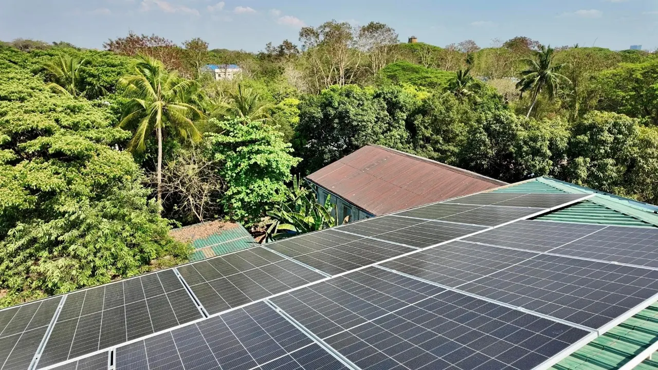 Hybrydowe rozwiązanie do wytwarzania energii słonecznej